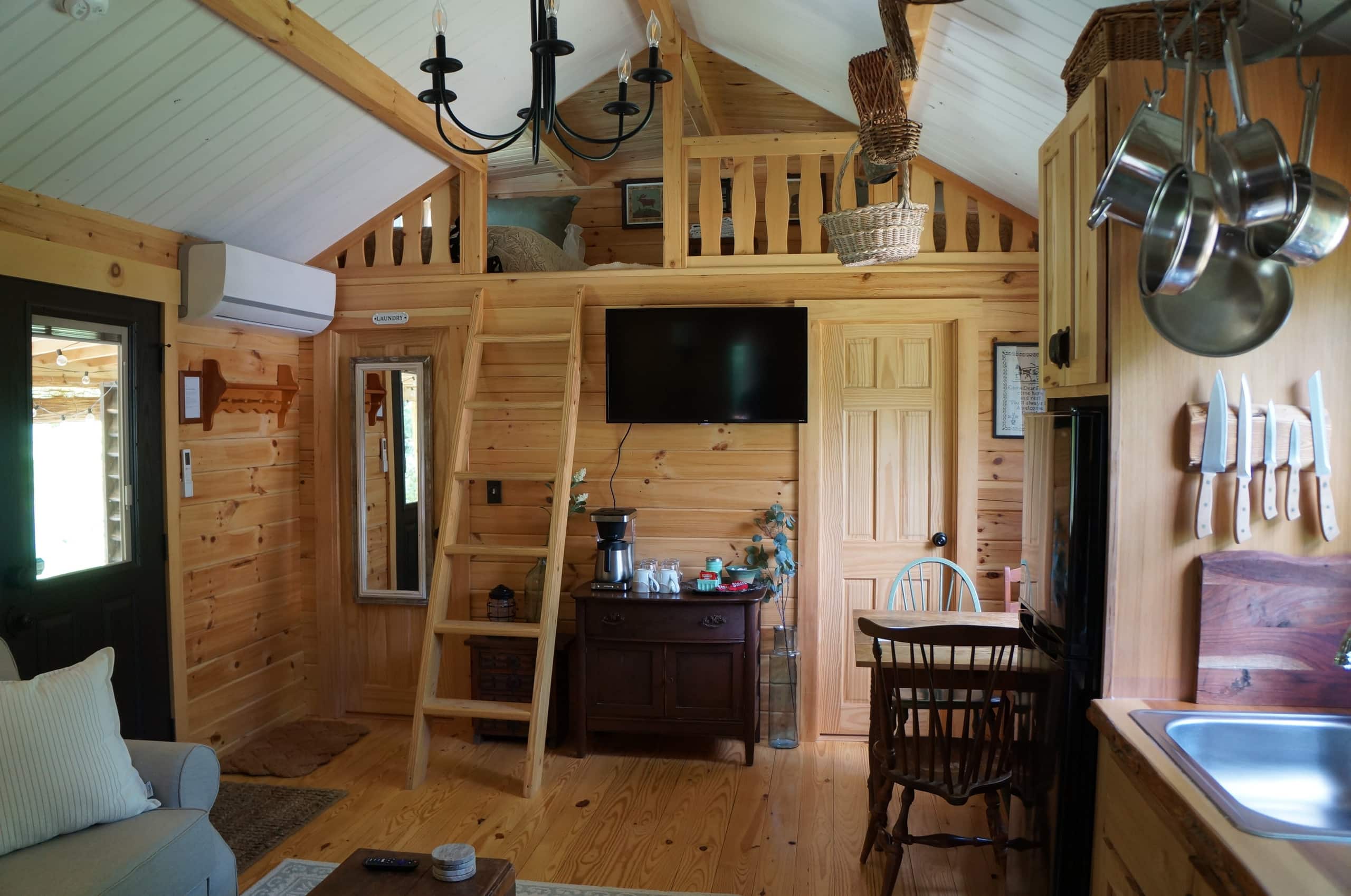 Gardener’s Log Cabin — photo 6
